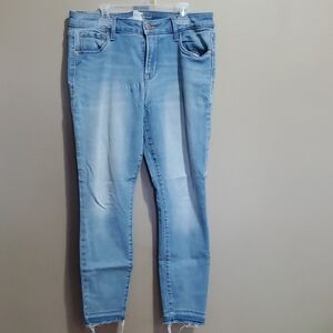 Old Navy Rockstar Secret Soft Women's Light Blue Ankle Jeans Size 10